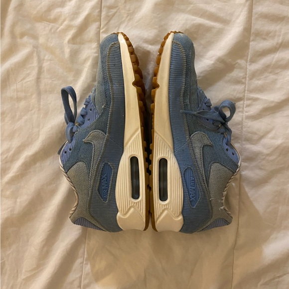 Nike Air Max 90 in blue denim and corduroy fabric, size 8 (runs small) - Picture 1 of 11